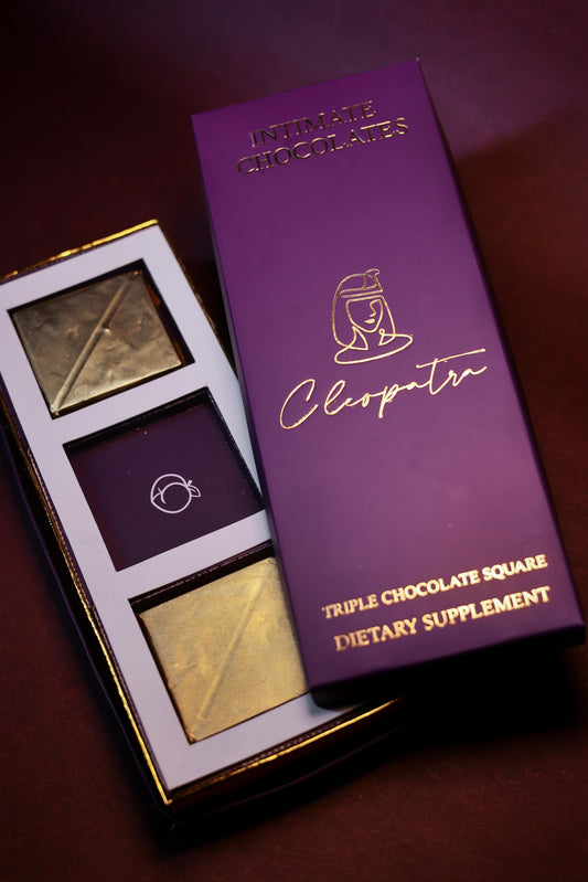 Cleopatra Luxury Milk Chocolate Bars For Uplifting Mood, Vitality, Enjoyment Best Gift Set Ideal For Men & Women, Vegetarian And Gluten-Free 60g With 1 Handcuffs (Hathkadi) & 2 Dice, 60 gram