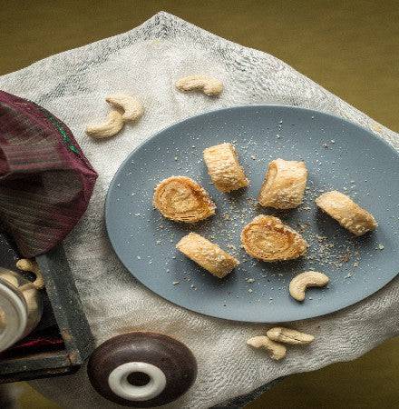 Almond House Flaky Cashew Turkish Roll 500 gms