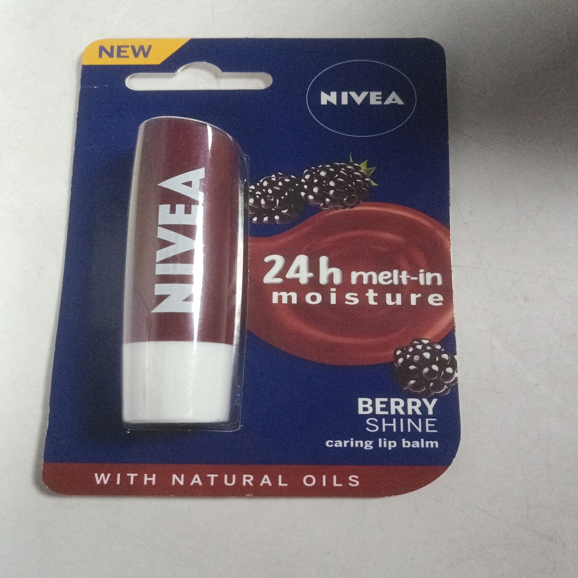 Nivea Blackberry Shine Lip Balm (4.8gm)