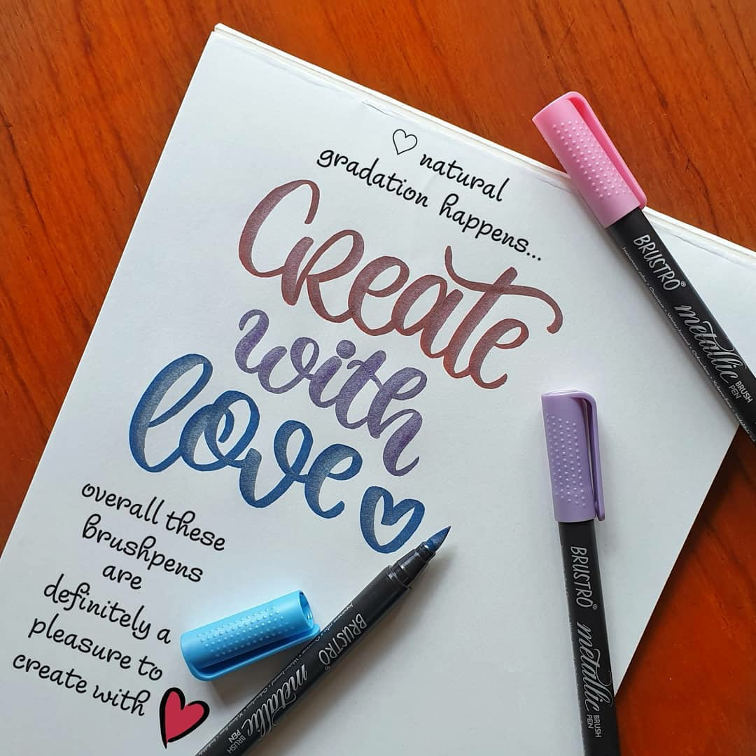 BRUSTRO Metallic Brush Pens Set of 10 Colors with Black Paper A5