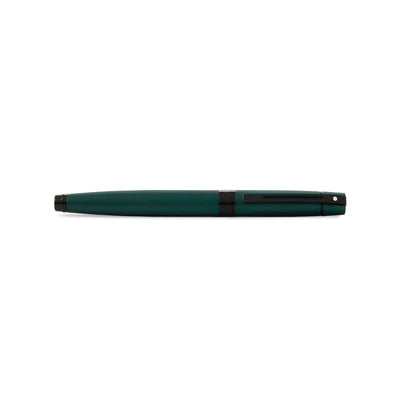 Sheaffer Gift 300 Lacquer Fountain Pen Matte Green with Polished Black Trim | Medium Nib | Premium Pen Gift Set