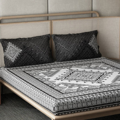 DDecor Live Beautiful Black & White 140 TC Cotton King Bedsheet & 2 Pillow Covers
