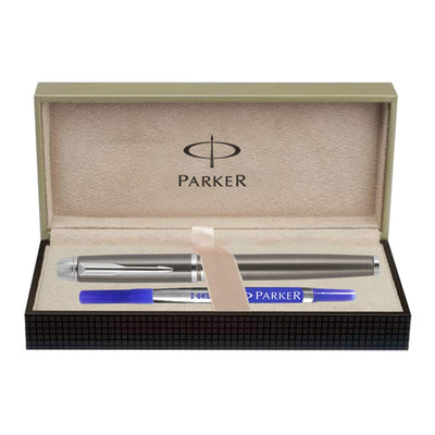 Parker Odyssey Chrome Trim Blue Roller Ball Pen