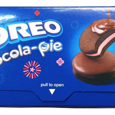 Cadburys OREOS Socola-Pie Special Edition Features a Strawberry-Flavored Marshmallow Sandwiched Between Oreos Cookie Pieces, all Coated In Rich Chocolate 6 Pack 168g (Vietnam)