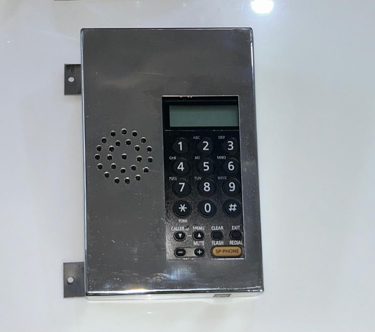 Dee Vee Lift Phone | with Speaker in Steeliness Steel Frame Easy-to-Use Keypad Enhanced Sound Quality Black