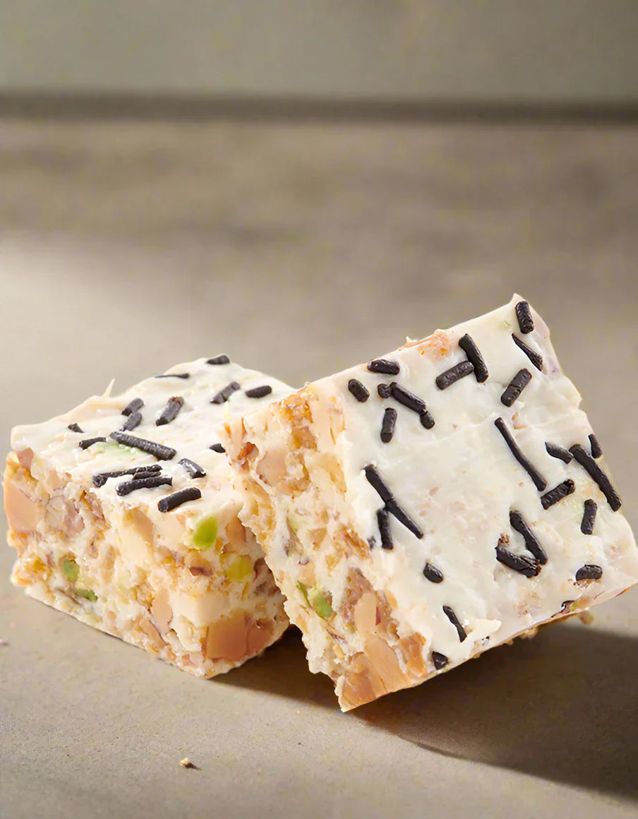 Kandoi Bhogilal Mulchand Caramel Crunch Cube - 500 gms