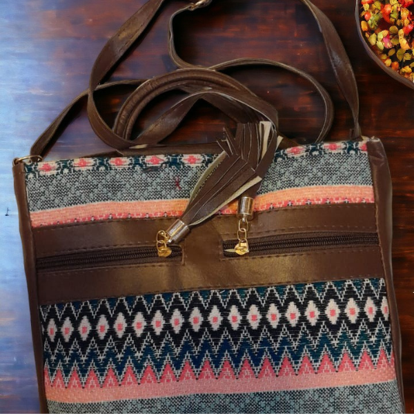Trendy Hand Bags For Women