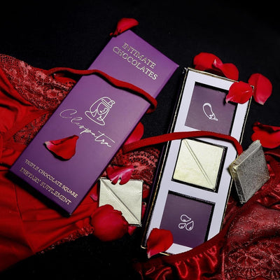 Cleopatra Intimate Chocolate Bars For Uplifting Mood, Vitality, More Desire & Enjoyment Best Gift Set Ideal For Men & Women, 60g With 1 Handcuffs (Hathkadi), 1 Blindfold & 2 Dice