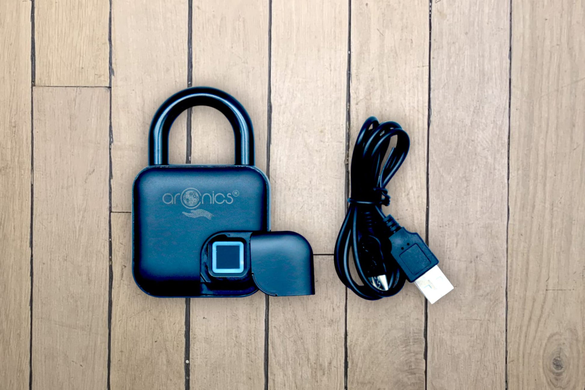 Arcnics® - Rugged Smart Fingerprint Padlock, Bluetooth Enabled Rechargeable Padlock, 10 Fingerprints Support, Keyless/Passwordless Access, Waterproof (IP65), Works with Smart Life (Black)