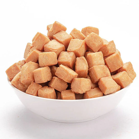 Indian Sweets Shop Shakkar Pare