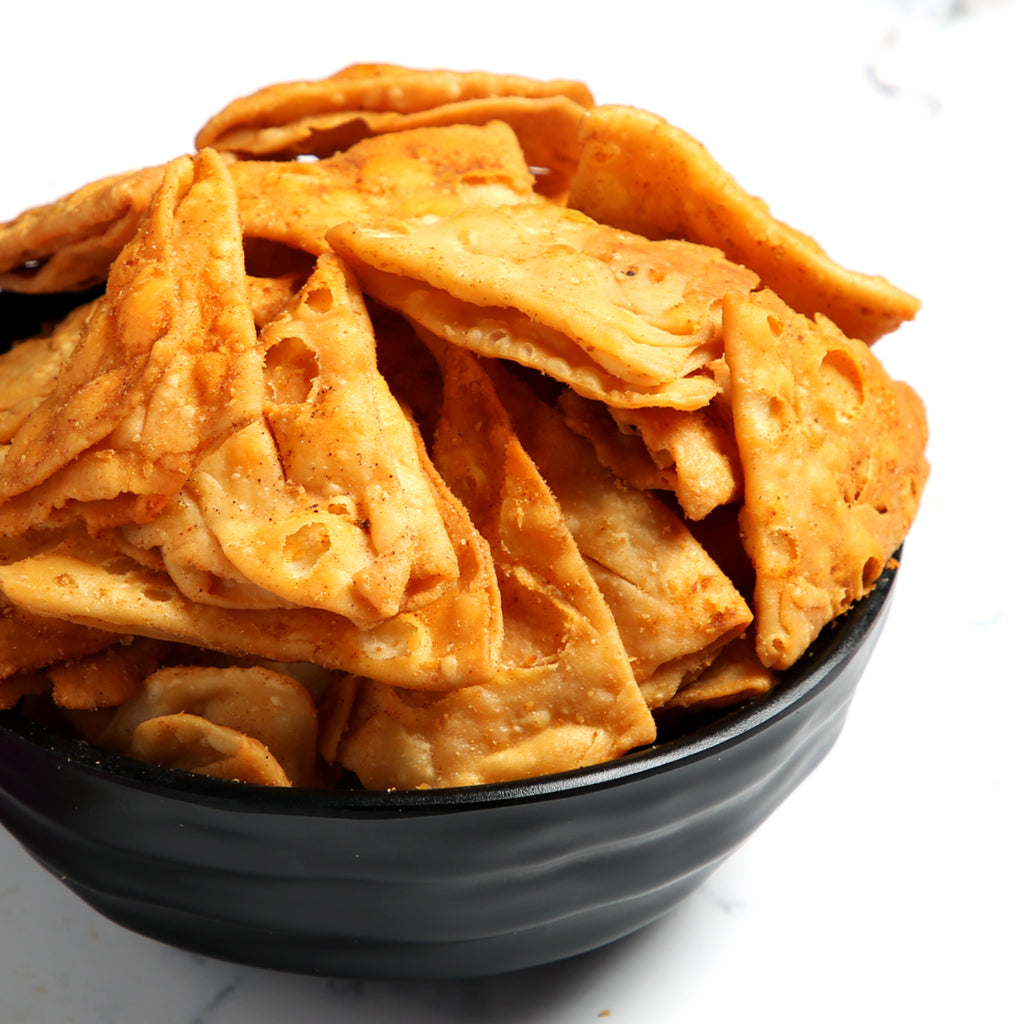 Falguni Gruh Udyog Punjabi Puri - 400 gms