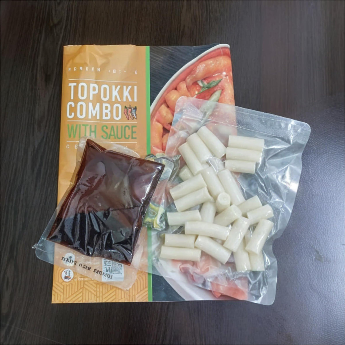 Authentic Korean Topokki Combo Original Sauce | Chewy Rice Cakes | Ready in Minutes | Halal | Vegan | Quick & Easy Cook | 250 gm