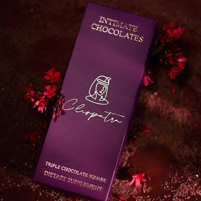 Cleopatra Luxury Milk Chocolate Bars For Uplifting Mood, Vitality, Enjoyment Best Gift Set Ideal For Men & Women, Vegetarian And Gluten-Free 60g With 1 Handcuffs (Hathkadi) & 2 Dice, 60 gram