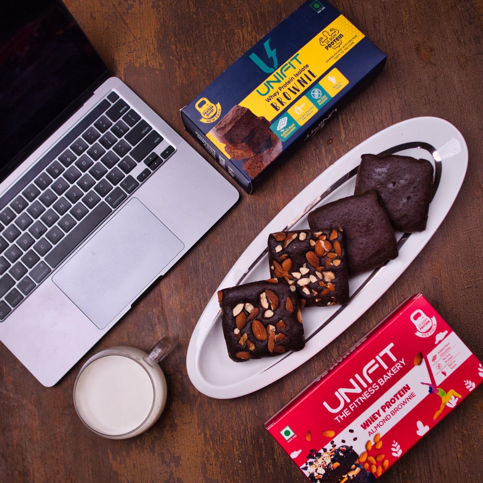 UNIFIT Delicious Ready to Eat Brownie With Almond Toppings & Rich Source of Protein & High Fiber Sugar Added | brownie cake | fudge | chocolate – 300gm (Almond)