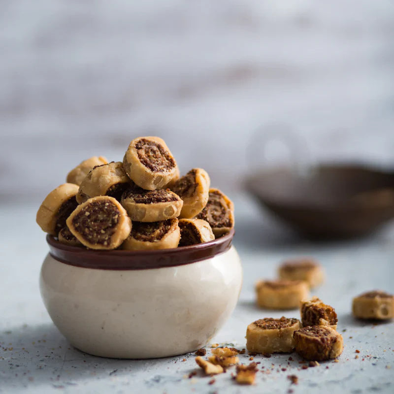Almond House Bakharvadi 200 gms
