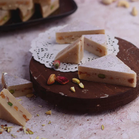 Almond House Kaju Pista Sandwich 500 gms