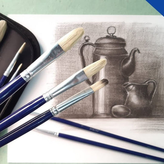 Brustro Artists White Bristle Hair Brushes for Oil and Acrylic Paint with an Elegant Zippered Brush Wallet (Pack of 13)