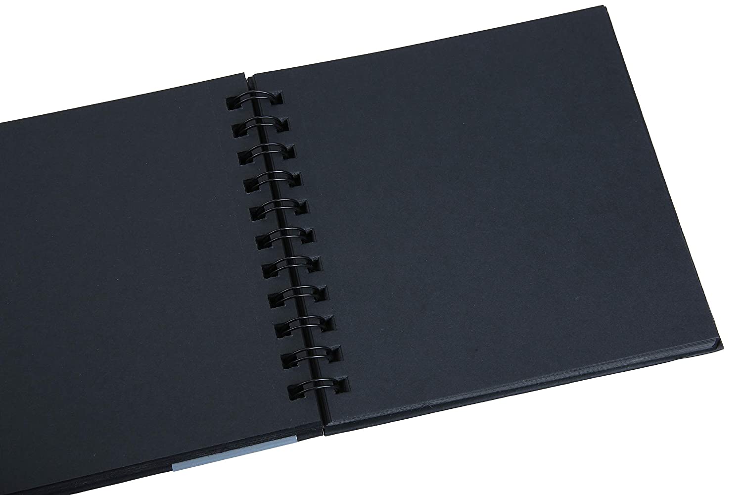 Brustro Black Sketchbook, Wiro Bound, Size A4, 200GSM (40 Sheets) 80 Pages