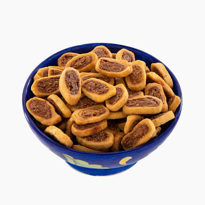 Anand Sweets & Savouries  Bhakarwadi | 500 gms