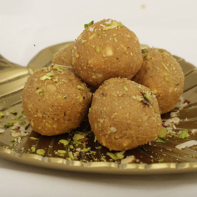 M M Mithaiwala Besan Laddu - 500 gms