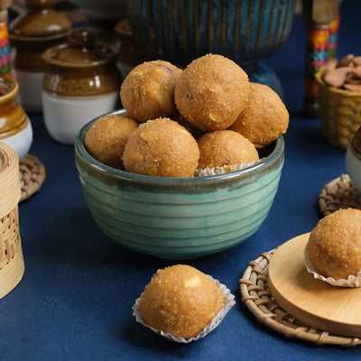 Pothgaal Sweet Besan Laddu - 500 gms