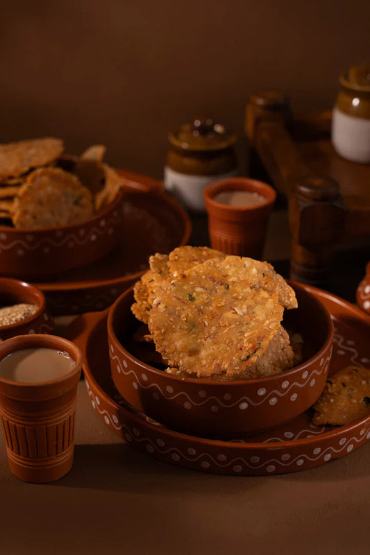 Pothgaal Sweet Chekkalu - 250 gms