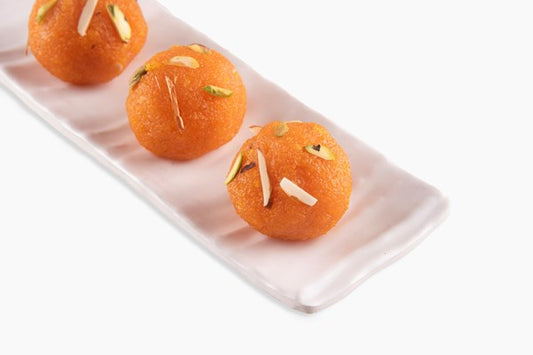 Mishri Sweets Dryfruit Motichur Ladoo - 500 gms
