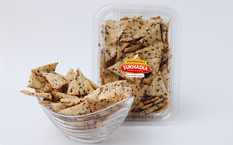 Sukhadia Sweets & Snacks Flax Seeds Puri - 250 gms