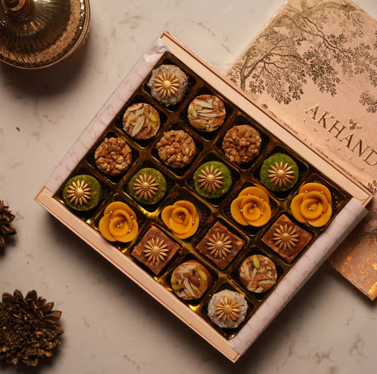 Akhand Sweets Give It All Box ( Most Premium )