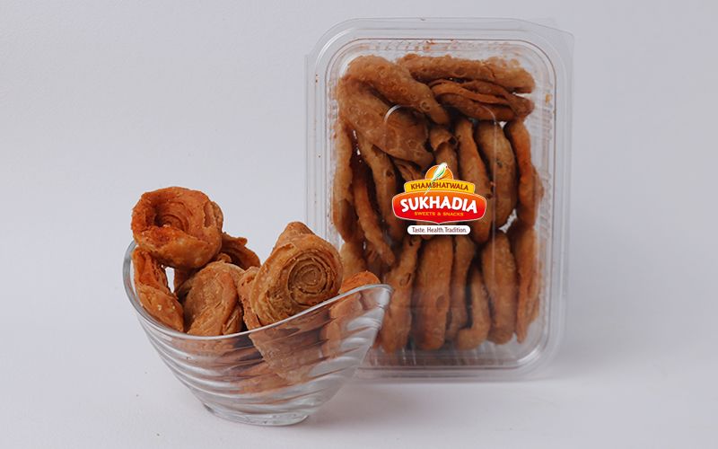 Sukhadia Sweets & Snacks Gulab Puri - 200 gms