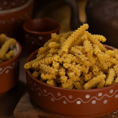 Pothgaal Sweet Jonna Murukulu - 300 gms