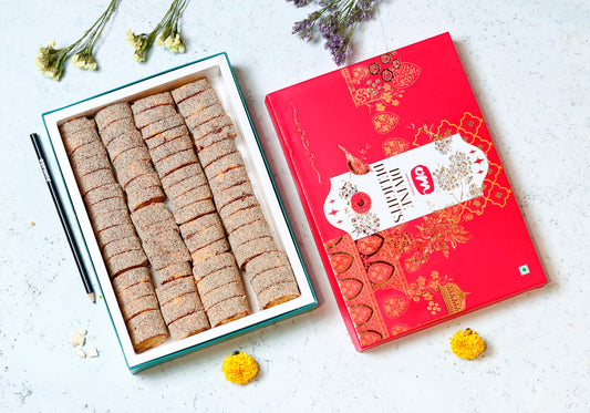 Om Sweets & Snacks Kaju Anjeer Roll - 500 gms