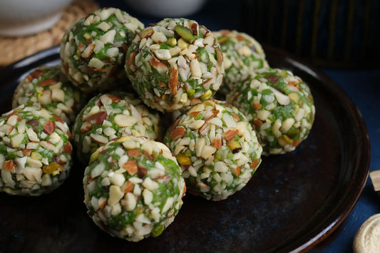 Pothgaal Sweet Kaju Pista Ball - 500 gms
