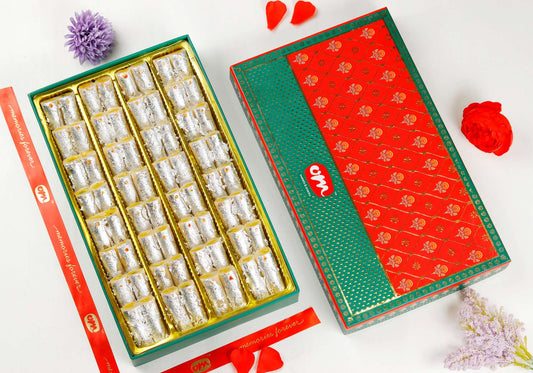 Om Sweets & Snacks Kaju Rolll - 500 gms