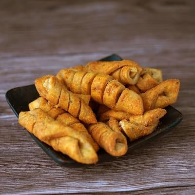 Nathu's  Karela Mathri  - 500 gms