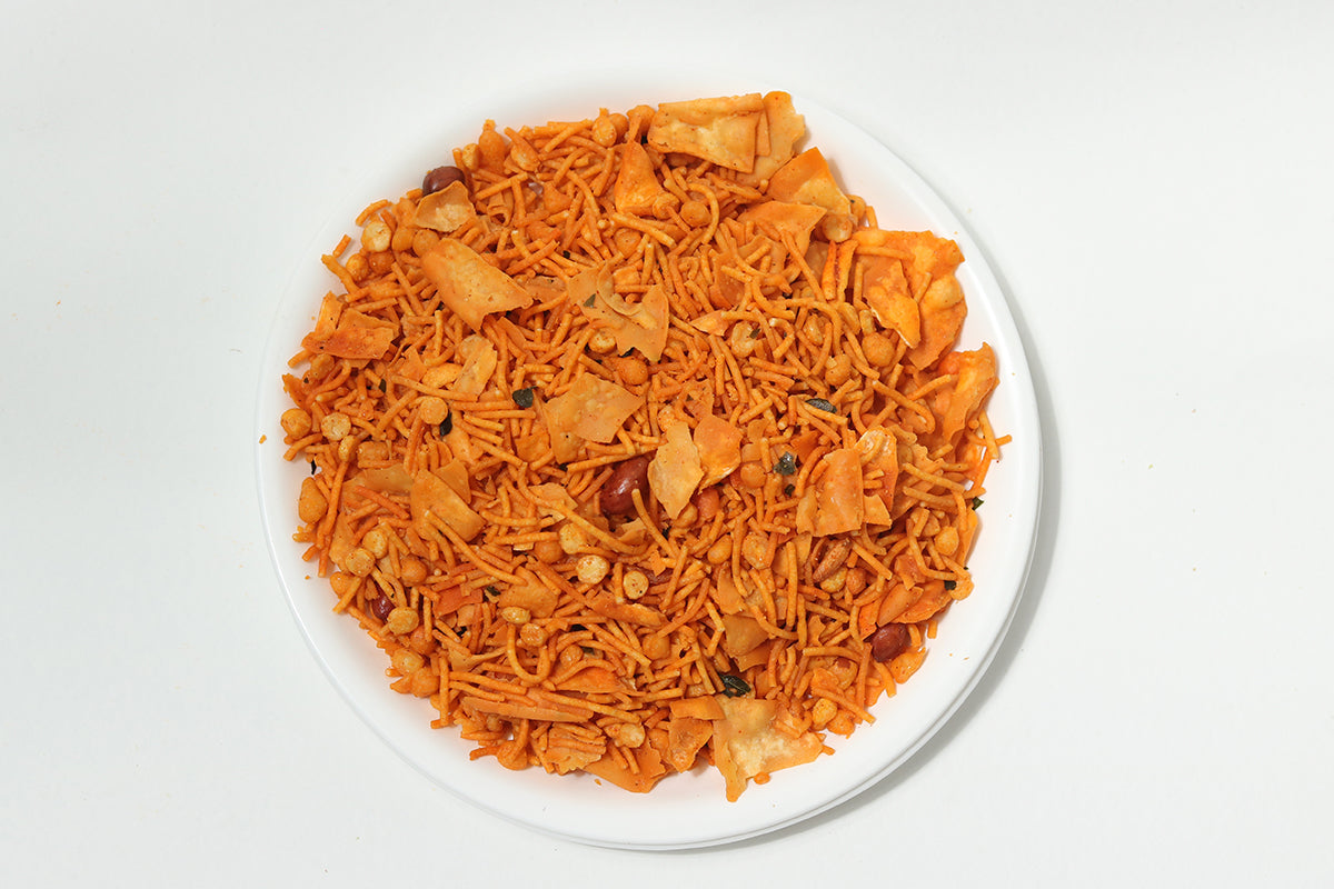 Sukhadia Sweets & Snacks Lasan (Garlic) Mix - 250 gms
