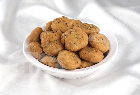 Om Namkeen  Methi Mathri - 200 gms