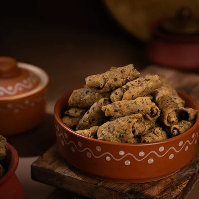 Pothgaal Sweet Methi Roll - 250 gms