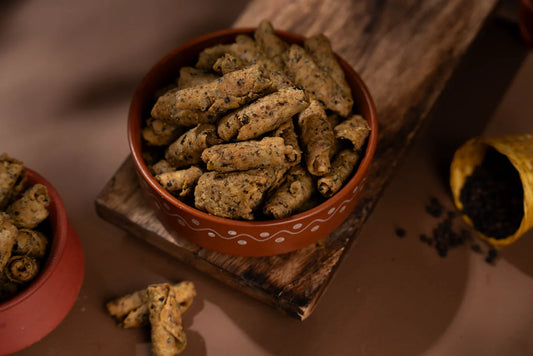 Pothgaal Sweet Methi Roll - 250 gms