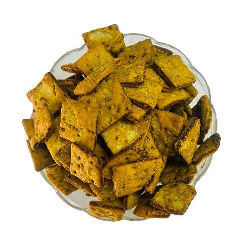 Bhole G Namkeen & Wafers Methi Sandwich Puri - 400 gms