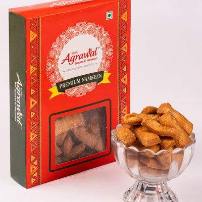 Shri Agrawal Sweets & Namkeen Namak Para - 400 gms