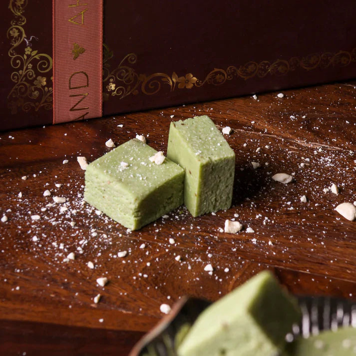 Akhand Sweet Pan Kaju Burfi / Slab - 500 gms