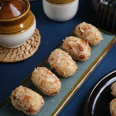 Pothgaal Sweet Badam Honey Roll - 500 gms