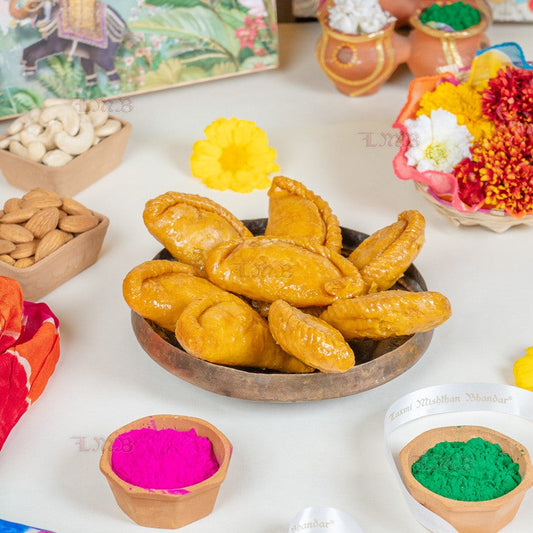 Laxmi Misthan Bhandar Gunjia - 500 gms