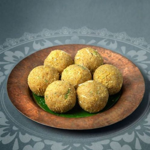 Bhagat Mishthan Bhandar Besan Churma Laddu - 500 gms