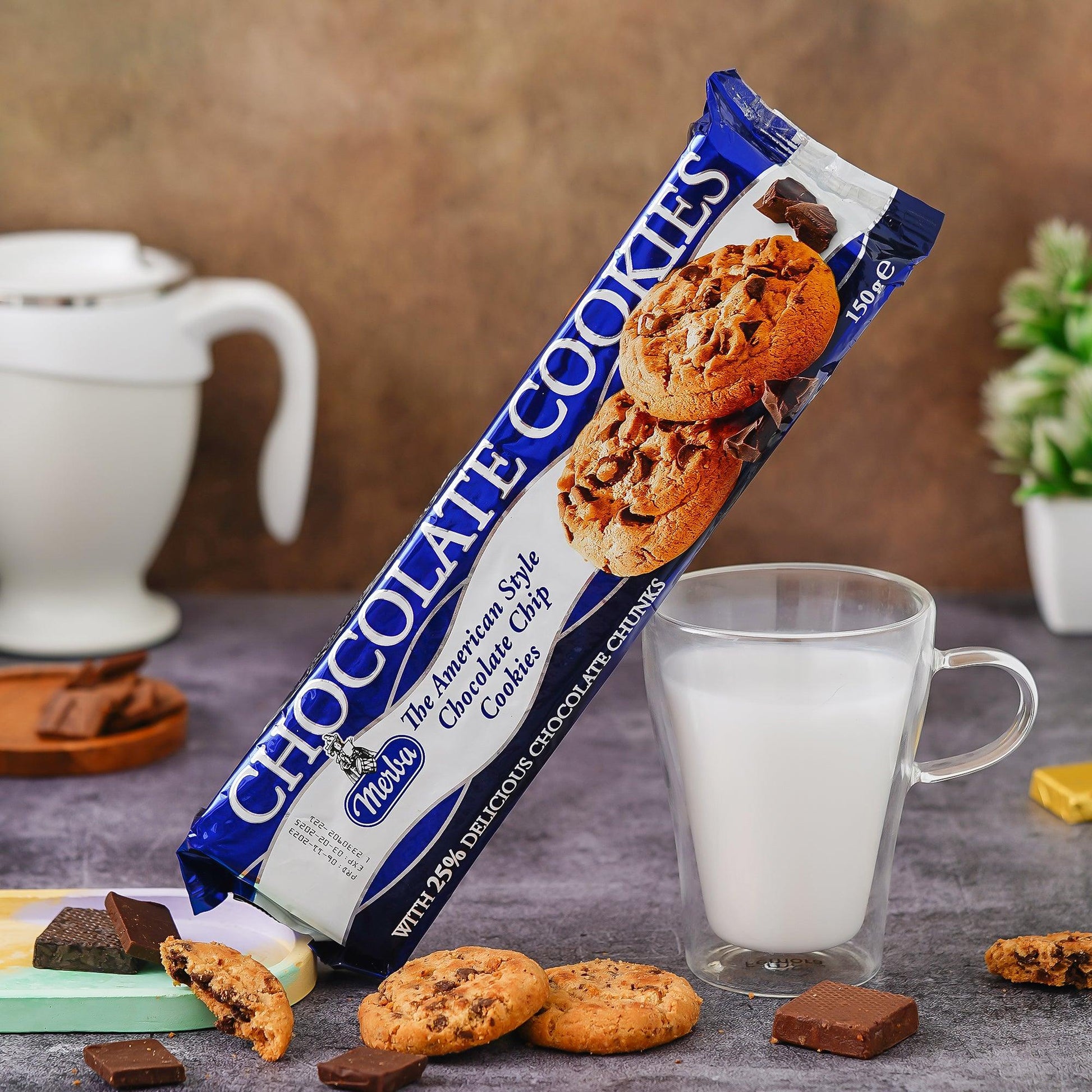 Chocolate Cookies, with 25% Chocolate Chunks, 150g