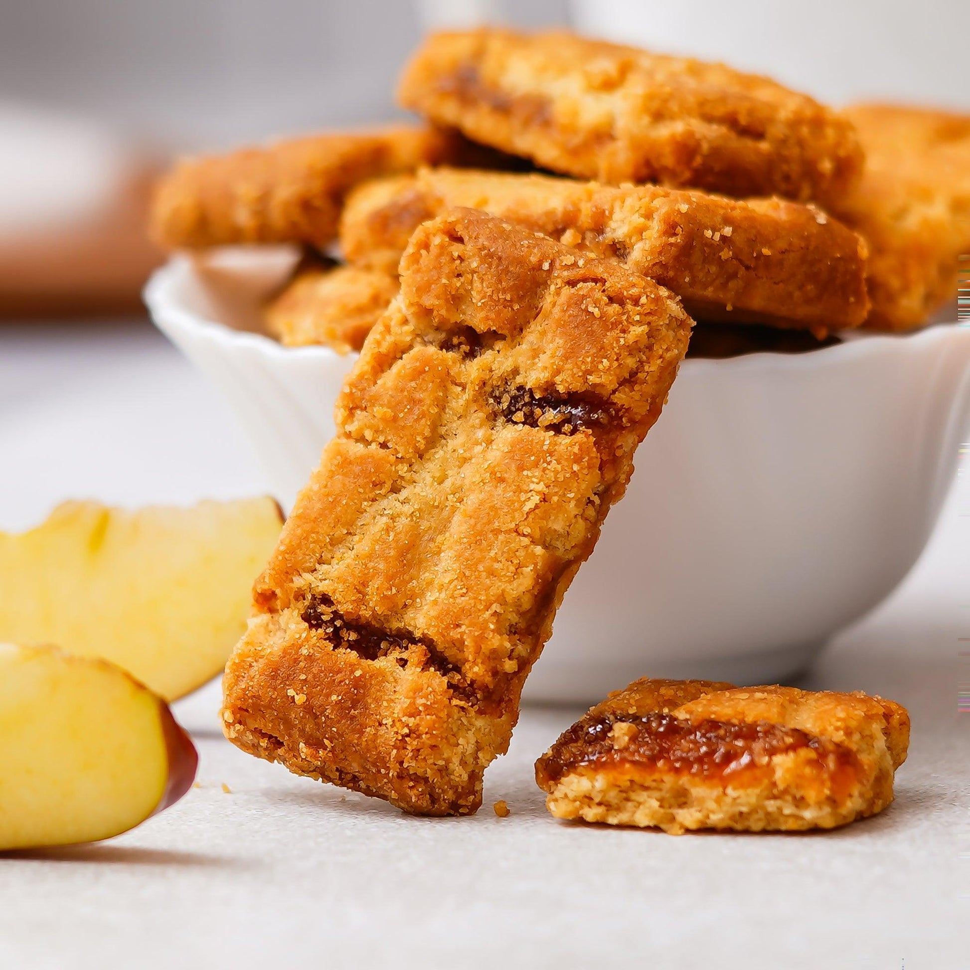 Apple Pie Patisserie Cookies, Gourmet Delight with Warm Spices & Sweet Apples, 225g
