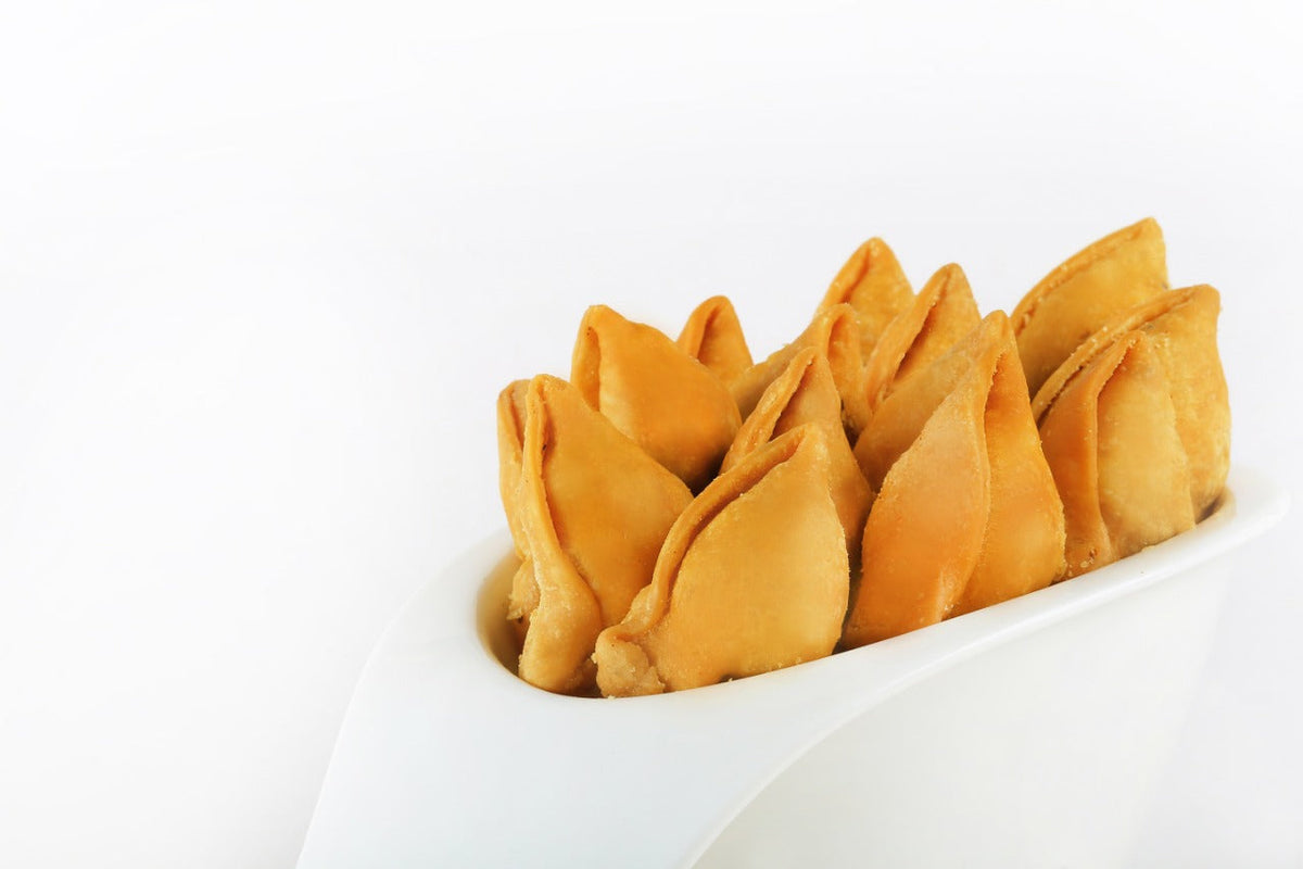 Hanuram Chiriya Samosa (Dry Samosa) - 250 gms