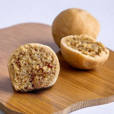 Godavari Vantillu Kobbari Kova Laddu / Kobbari Kova Kajjikayalu