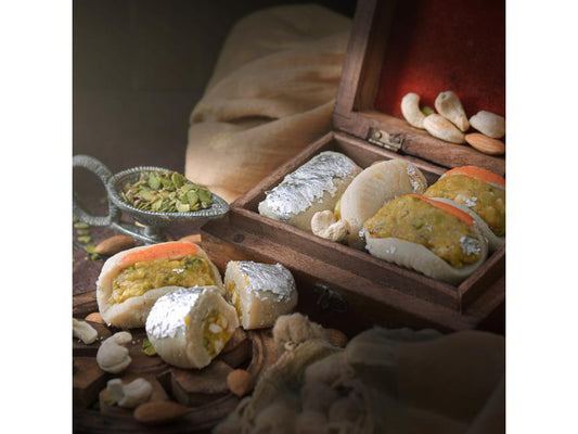 Shah Jamnadas Dry Fruit Puri  - 500 Gms